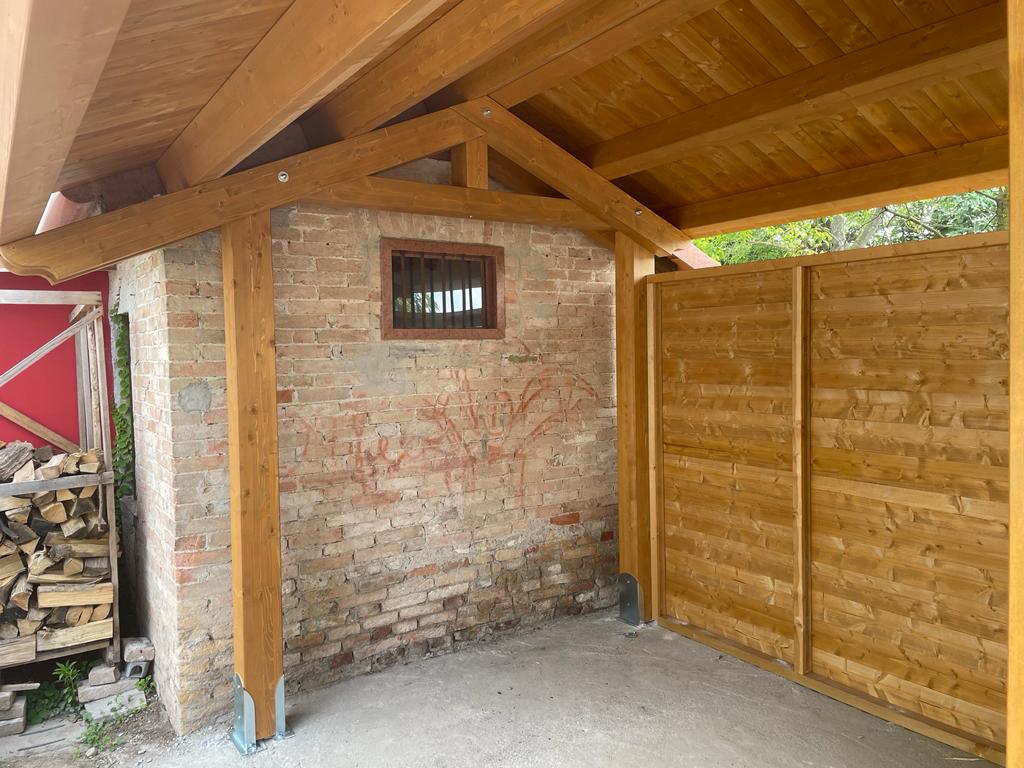 Pergolato in legno larice Veneto H3 SRL